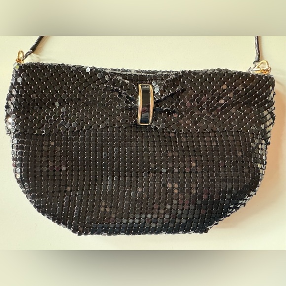 Elegant Vintage 80’s Black and Gold Bow Sequin Shoulder Bag - Picture 3 of 7